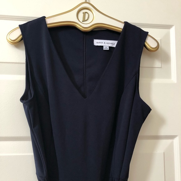 NWOT - Emma & Michele Jumpsuit In Navy w/Fabric Tie - Size 14 - Picture 1 of 7